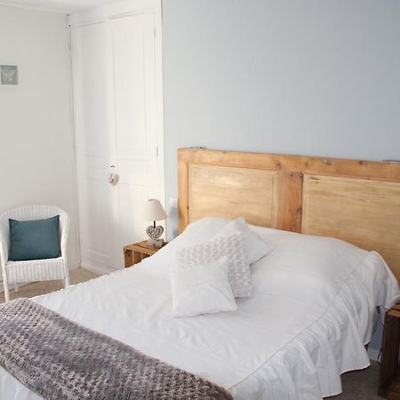 Au Repos Du Roi Bed & Breakfast Maisoncelle Exterior foto
